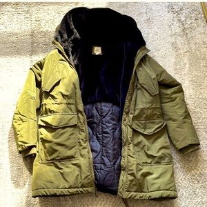 GAP winter coat faux fur lining